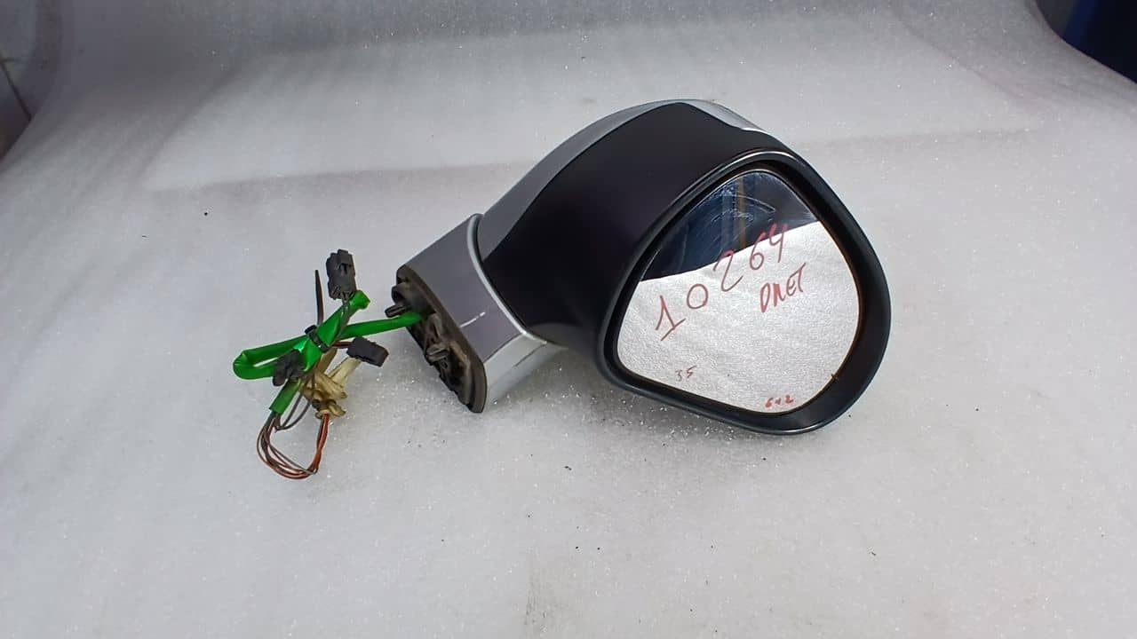 RETROVISOR DERECHO